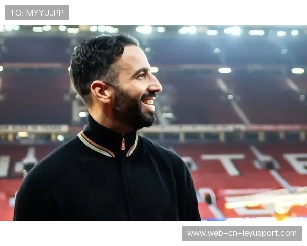 曼联有望引进新援，冬窗引援目标锁定，曼联冬季球服